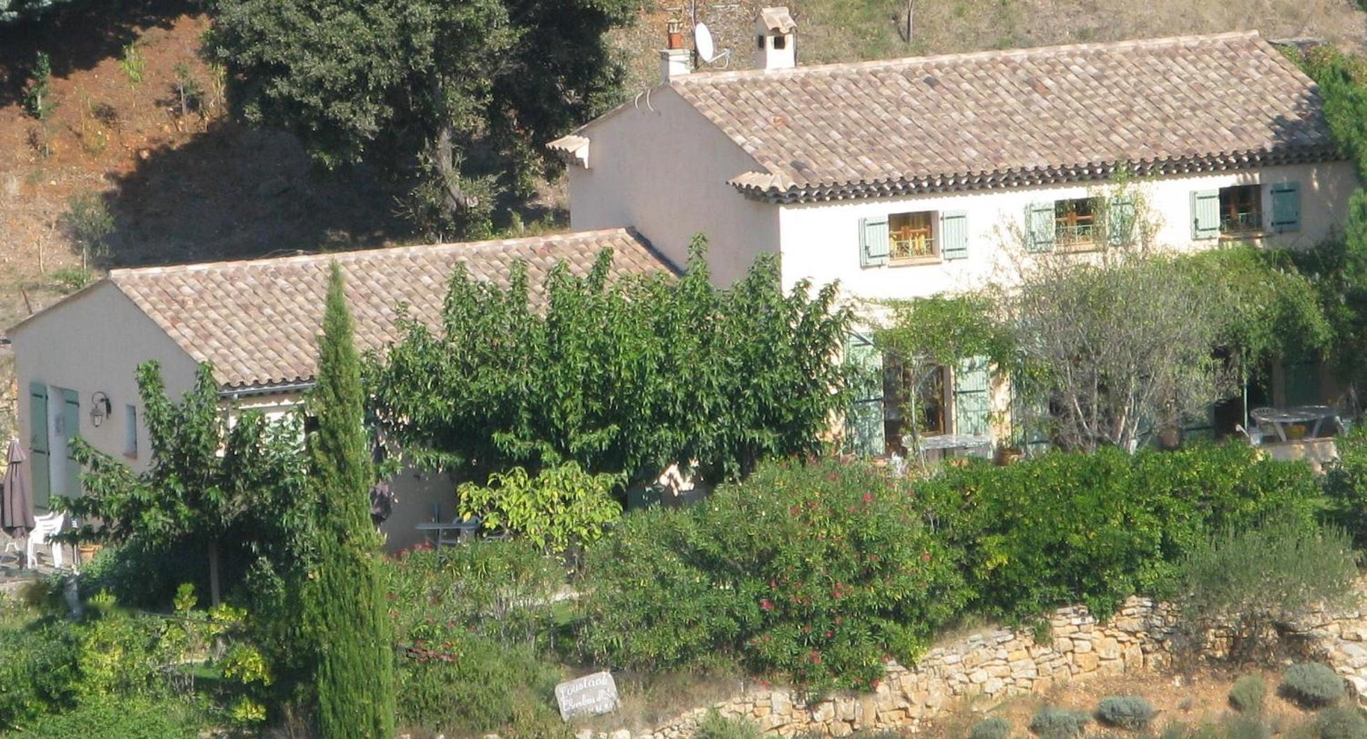 L'Oustaou B&B Piscine & Spa Besse-sur-Issole Bagian luar foto