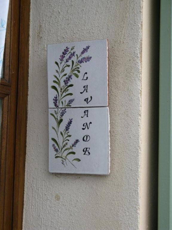 L'Oustaou B&B Piscine & Spa Besse-sur-Issole Ruang foto